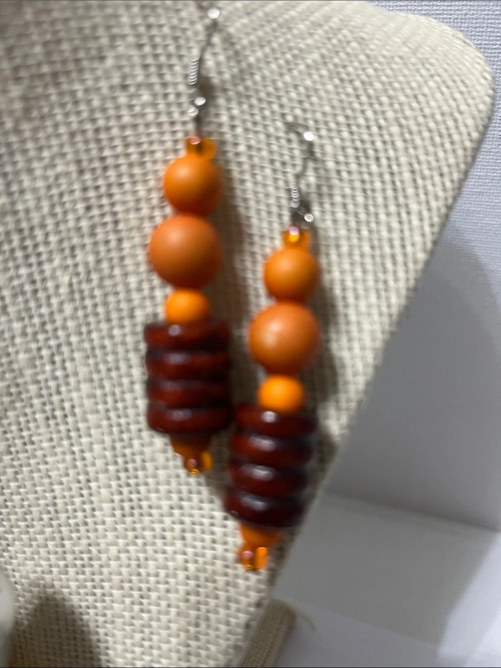 Gift Set Golden Sunset Double Lip Balm & Spray Holder Keychain 2 pr Earrings